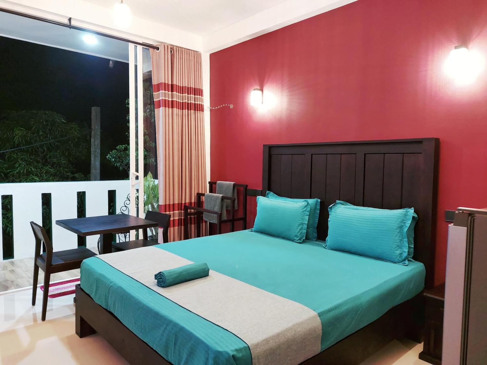 Chen Villa - Near Airport Negombo Exterior foto